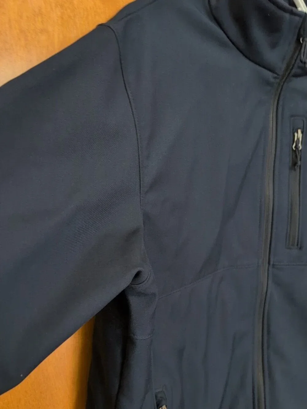 Columbia Men's M Navy Ascender Softshell Jacket Wind/Rain Resistant EUC‎ Zip Up
